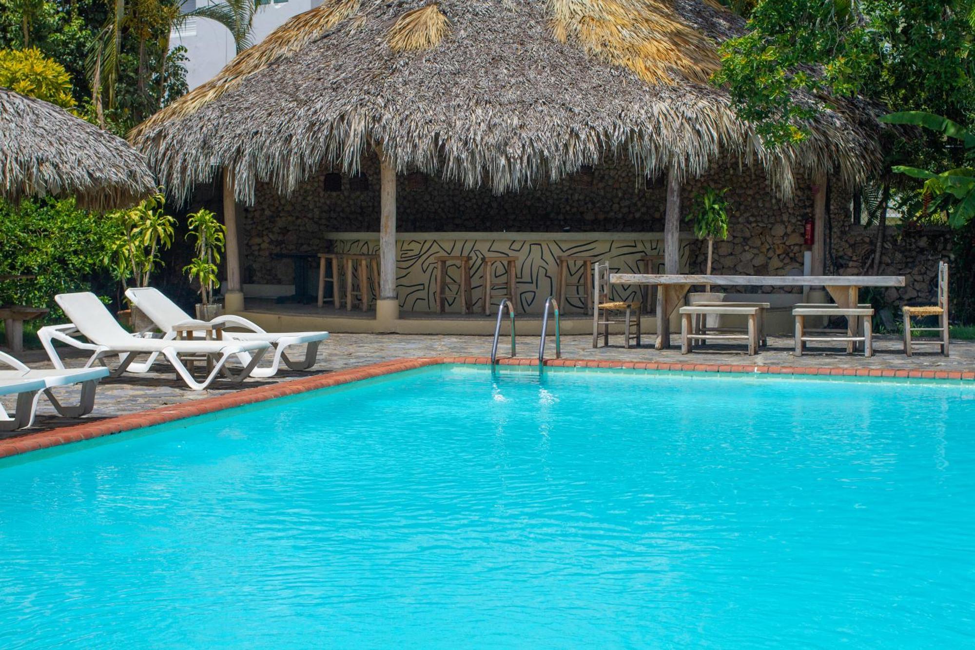 Afreeka Beach Hotel Лас Теренас Екстериор снимка