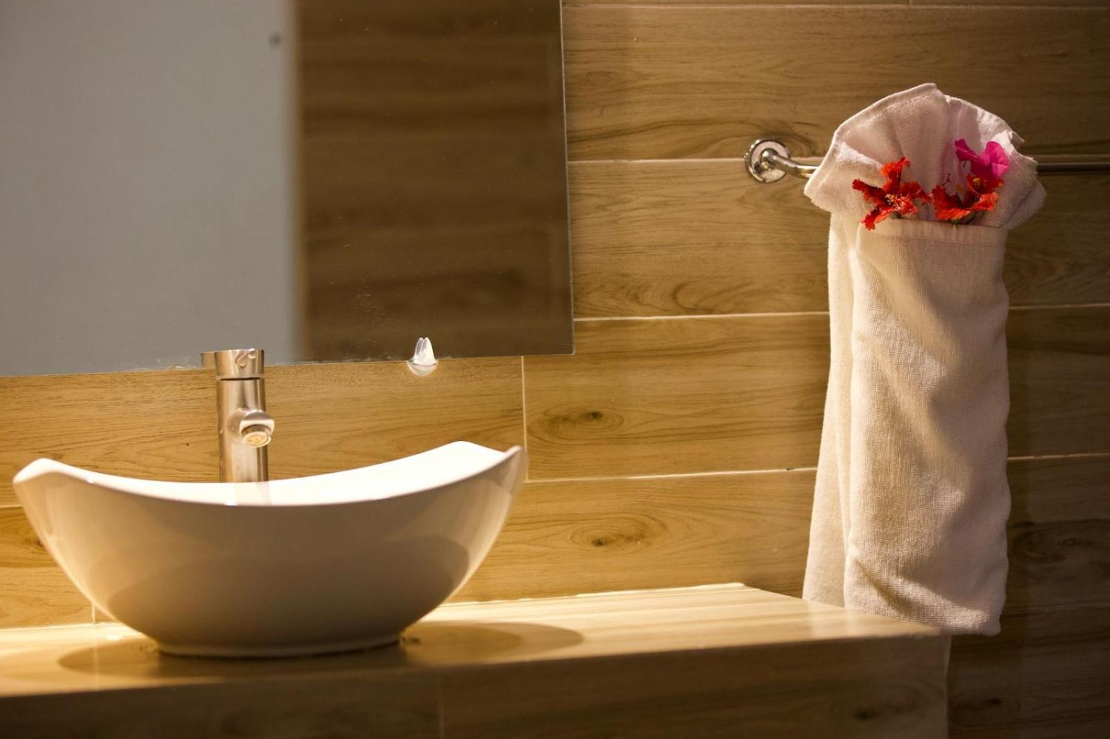 Afreeka Beach Hotel Лас Теренас Екстериор снимка